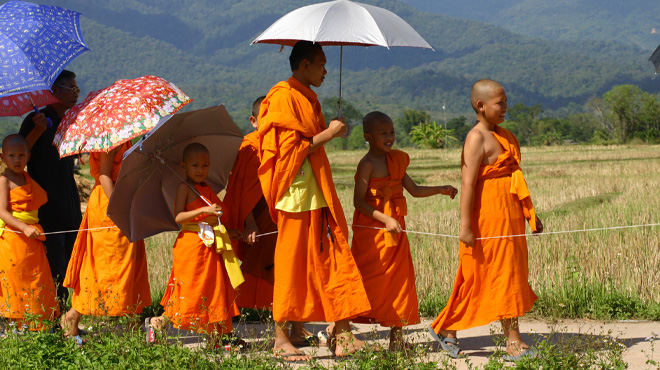 Esercizi spirituali in terra tailandese